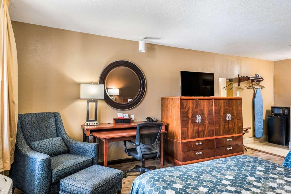 Econo Lodge Oskaloosa Номер фото
