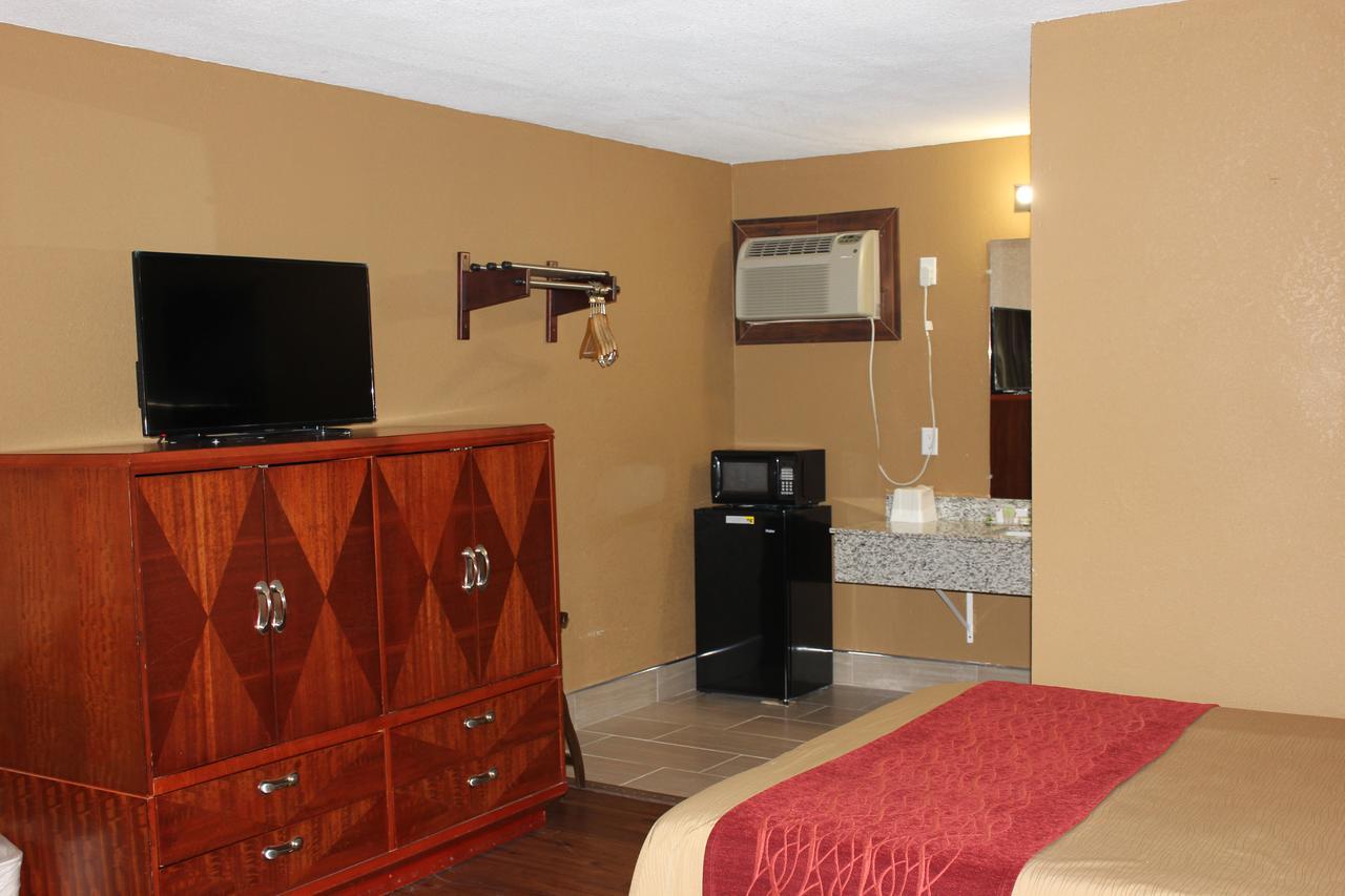 Econo Lodge Oskaloosa Экстерьер фото