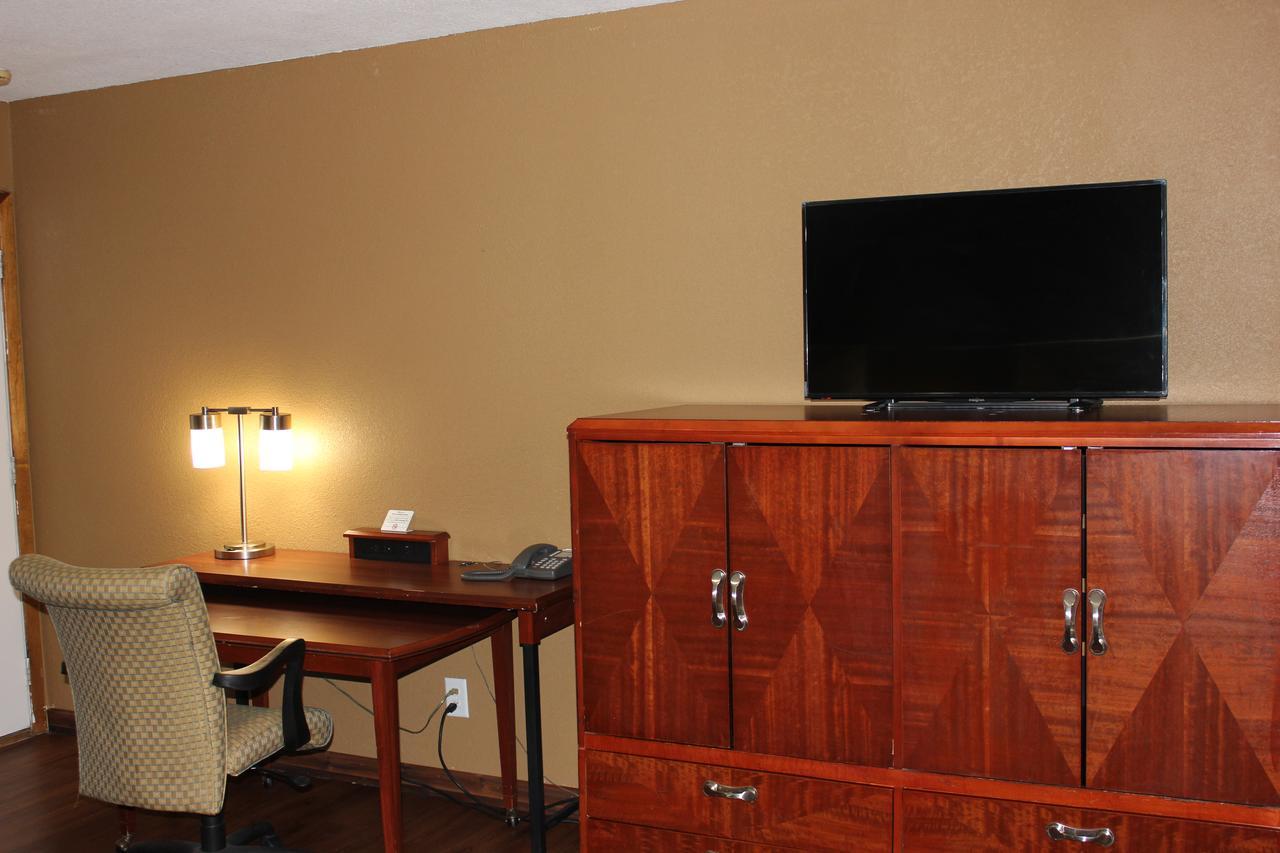 Econo Lodge Oskaloosa Экстерьер фото